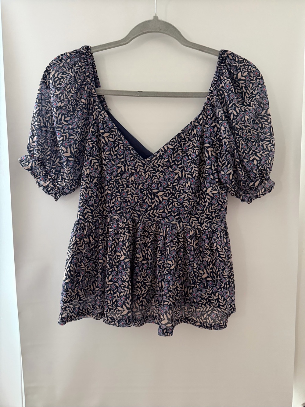 Floral V-Neck Puff Sleeve Peplum Top - Navy